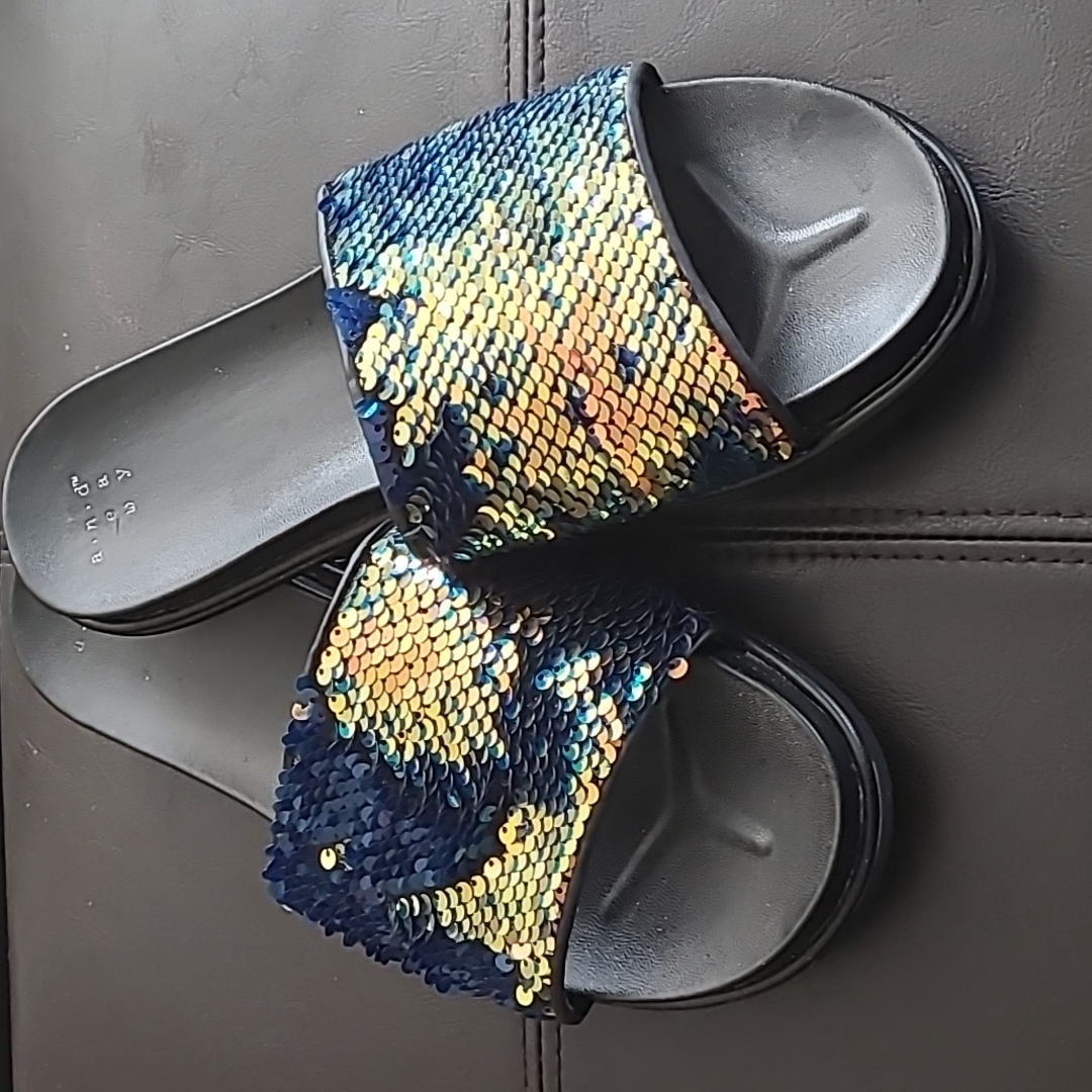 Sequined Slides!